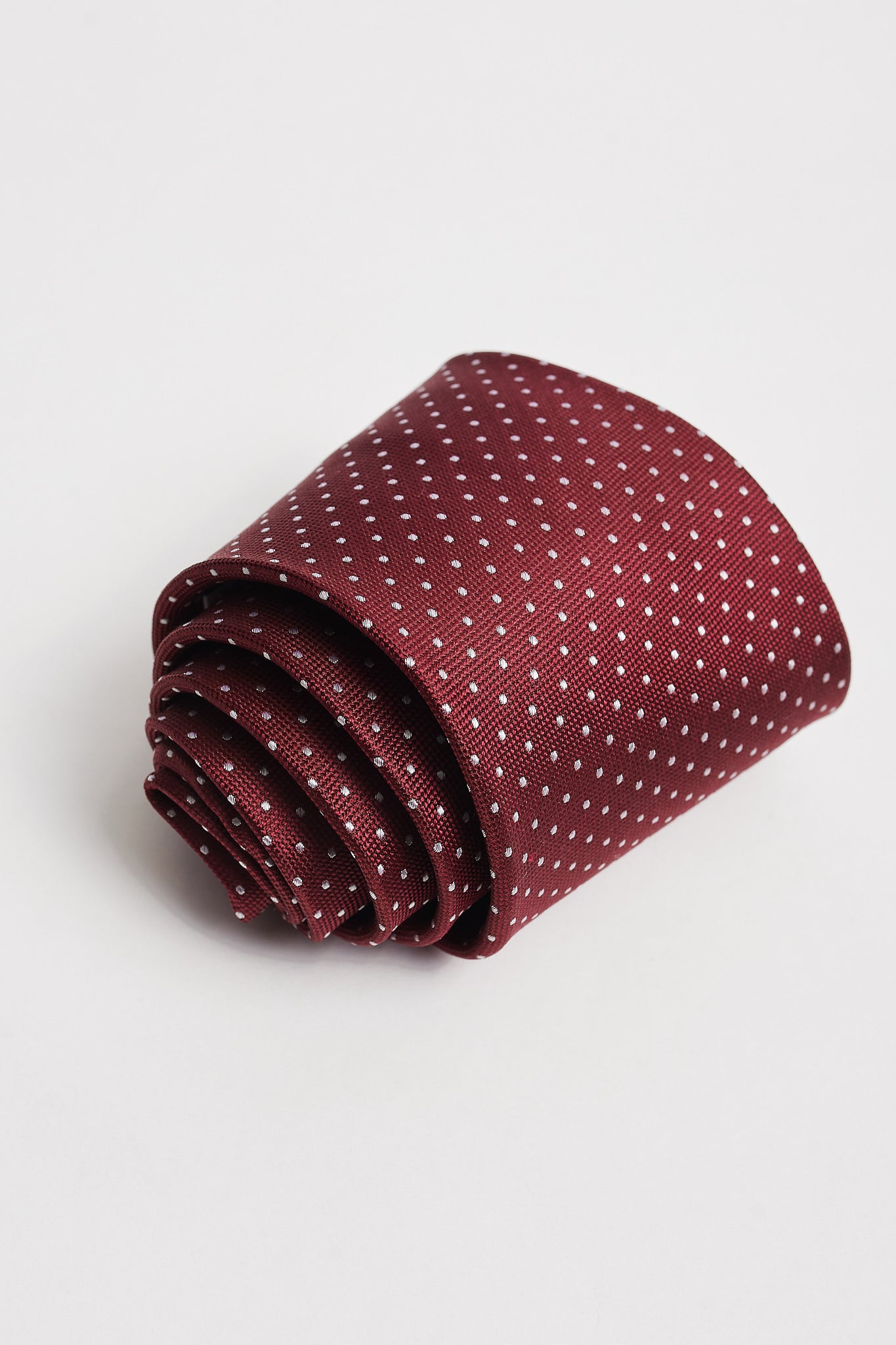 Corbata lunares Burdeos