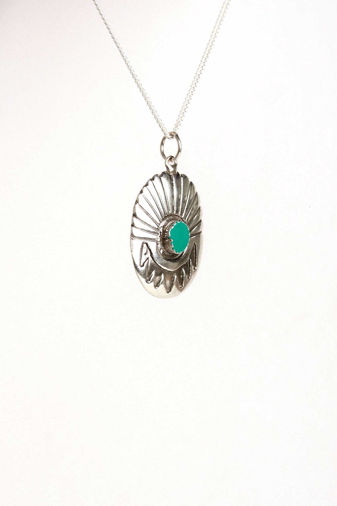 Collar plata navajo concho