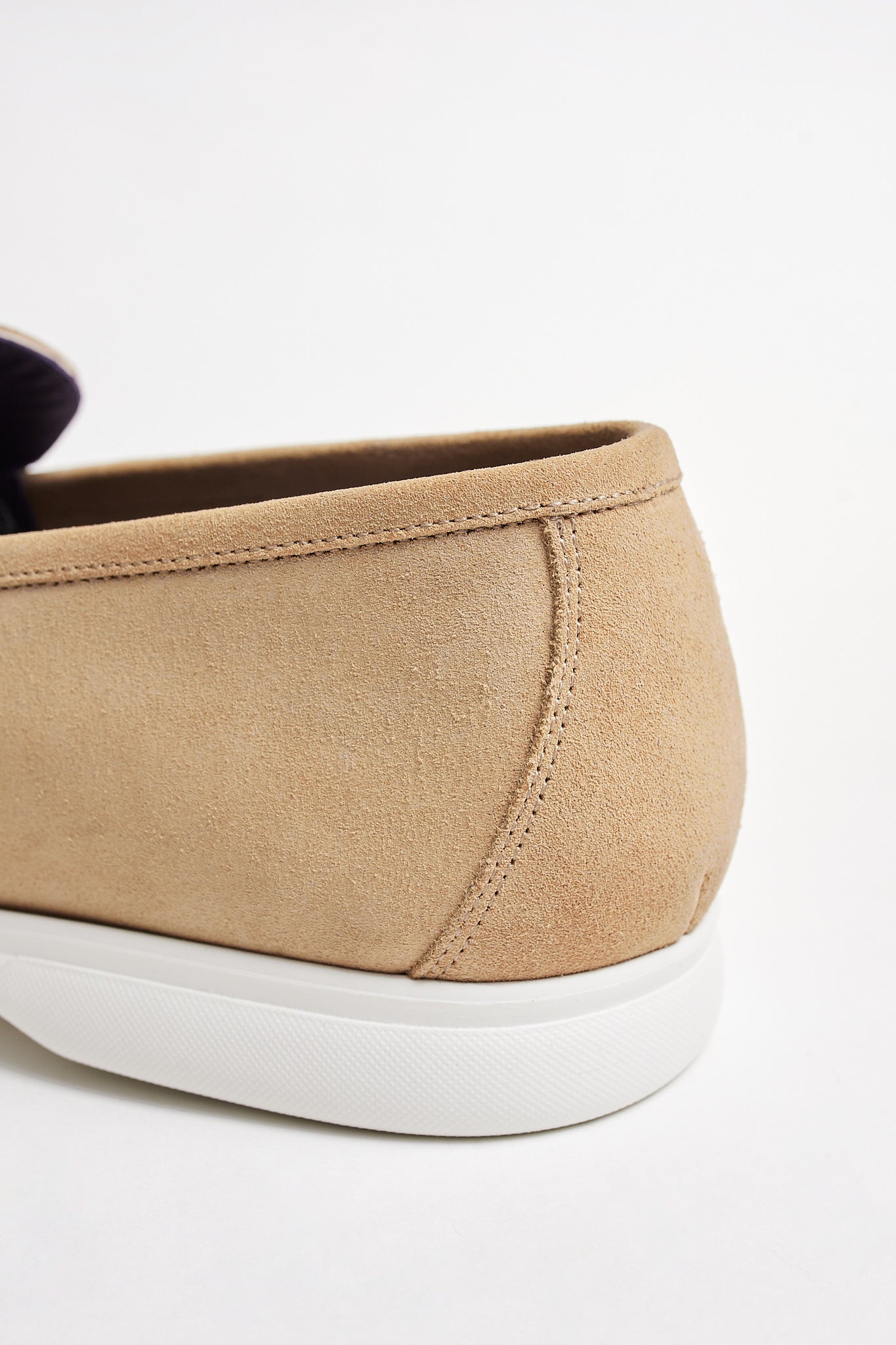 Zapatos flexibles ante beige