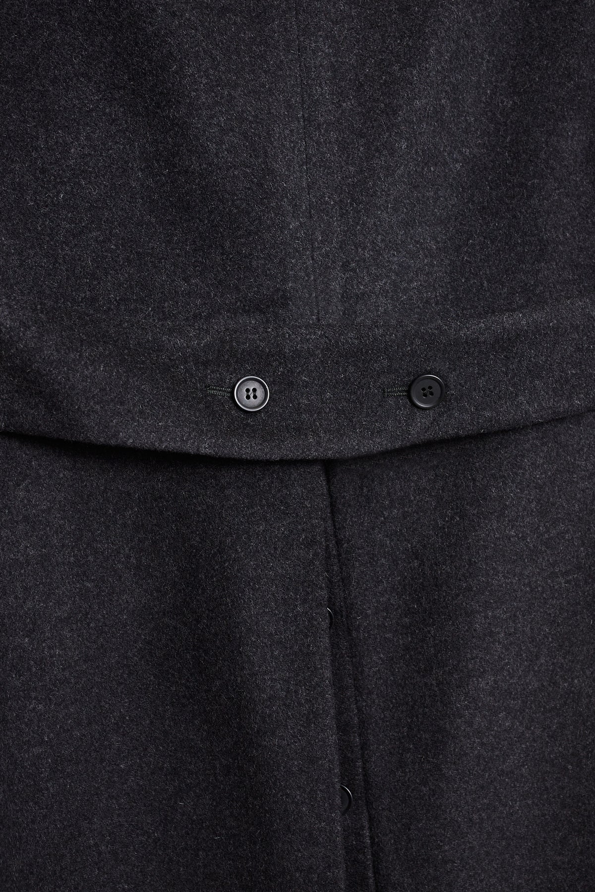 Abrigo cruzado lana cashmere gris oscuro