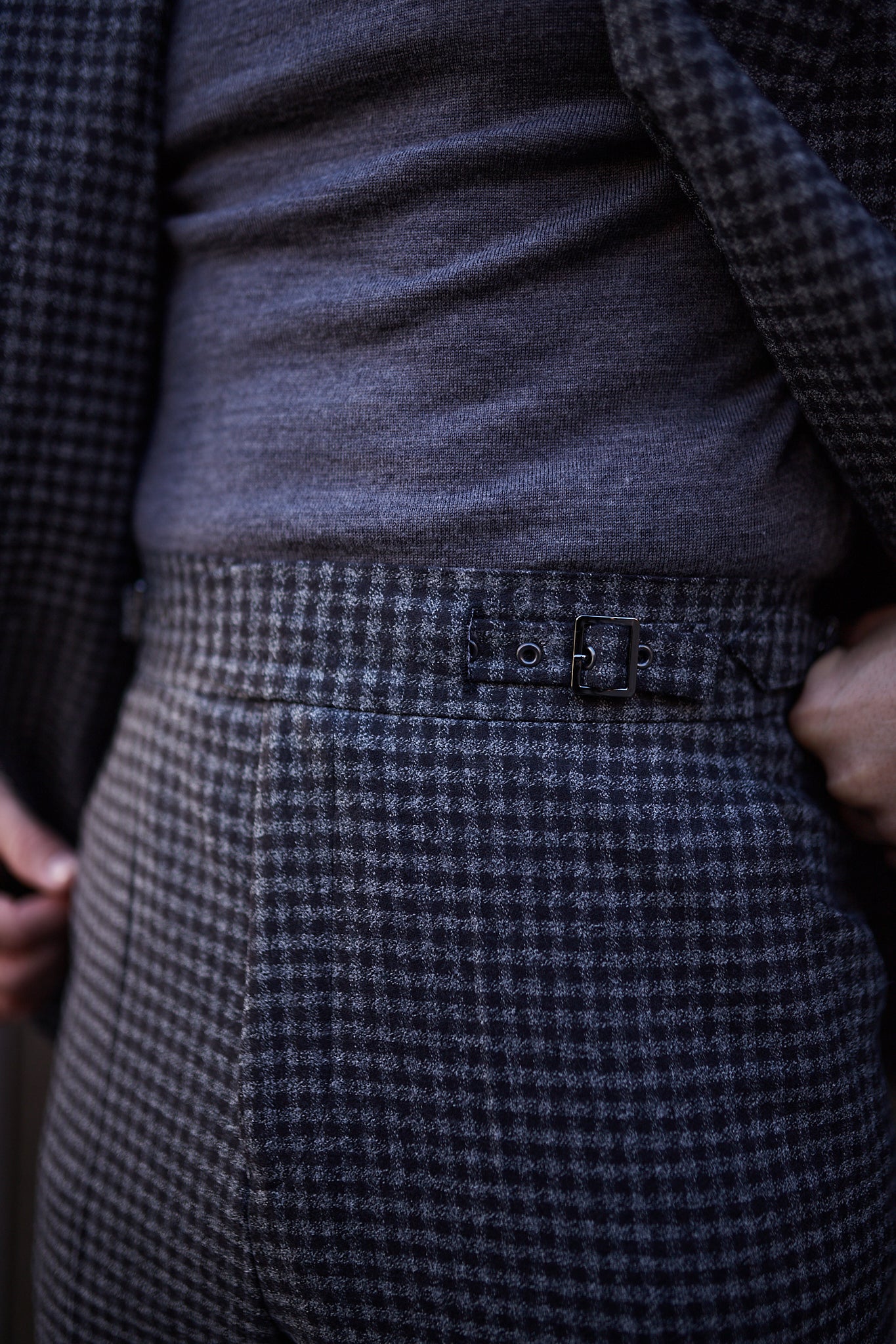 Pantalón traje cuadros gris negro