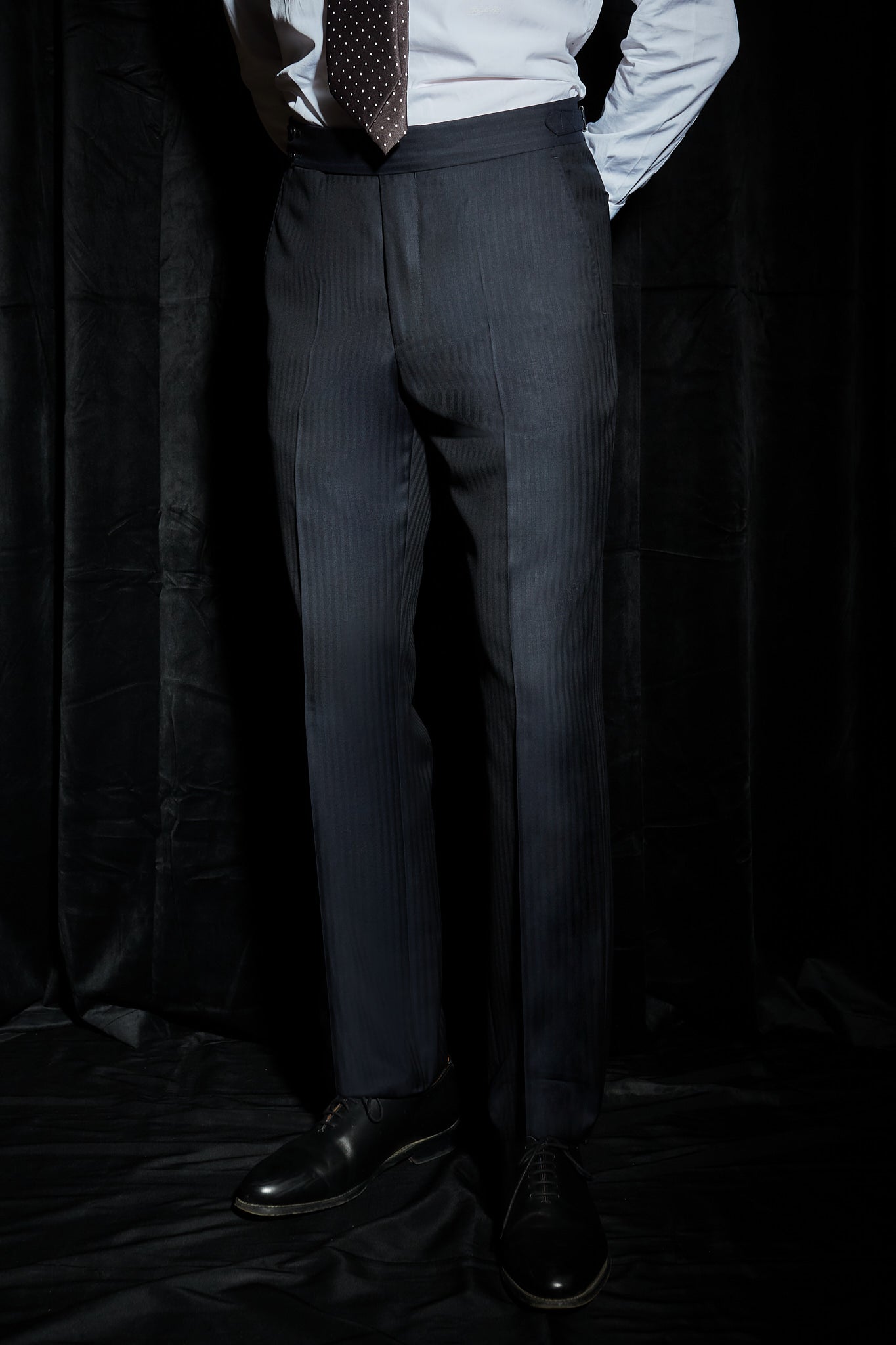 Pantalón sartorial azul marino espiga Ready to Wear
