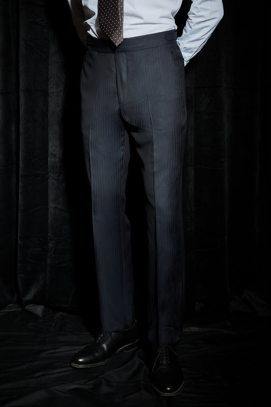 Pantalón sartorial azul marino espiga Ready to Wear