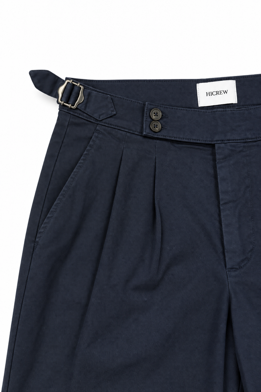 Pantalón pinzas azul marino fluido