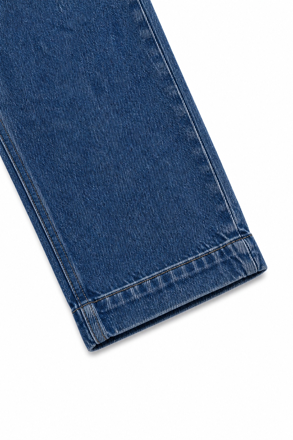Pantalón denim relaxed azul oscuro