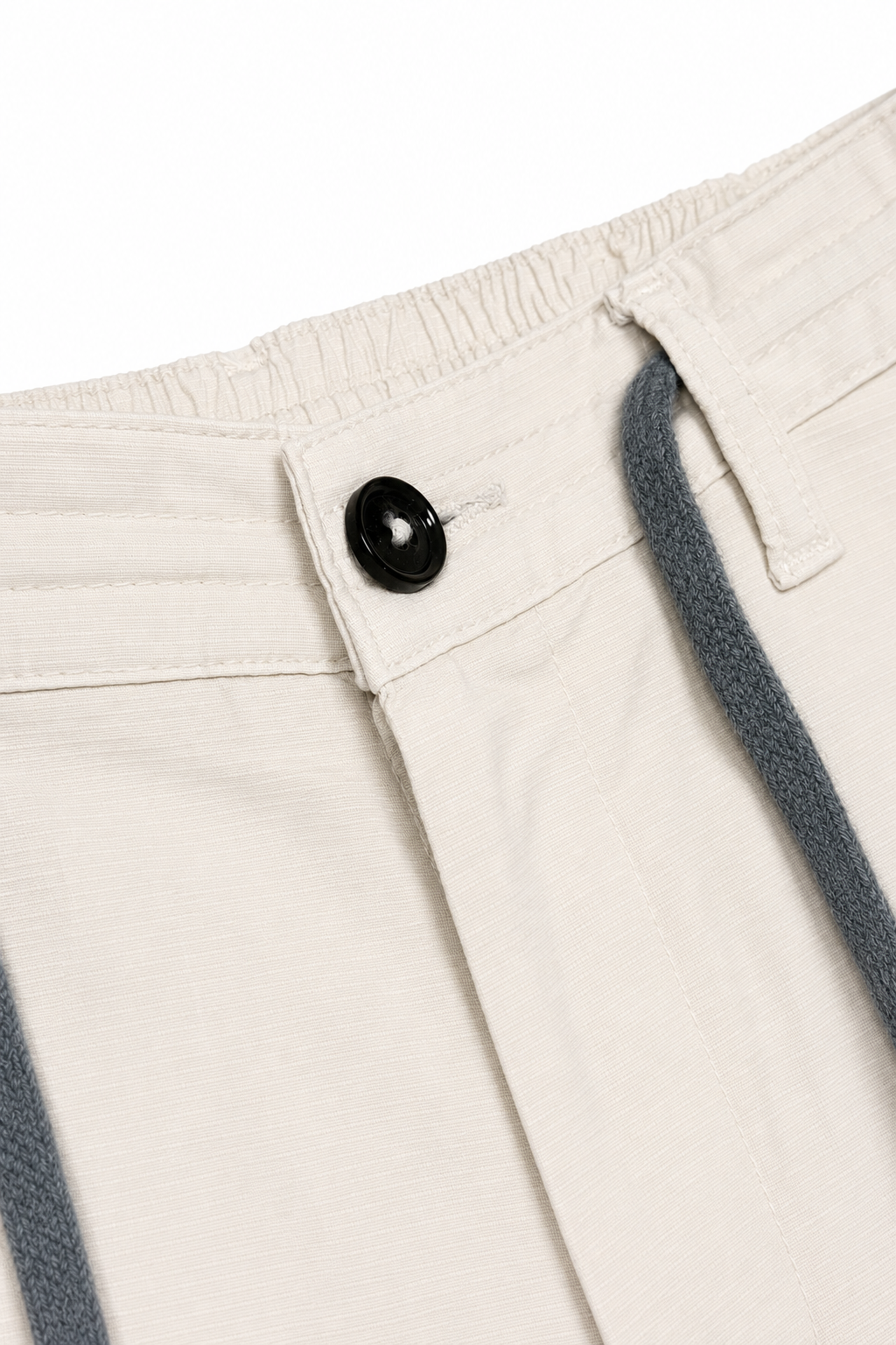 Pantalón cargo ligero crema