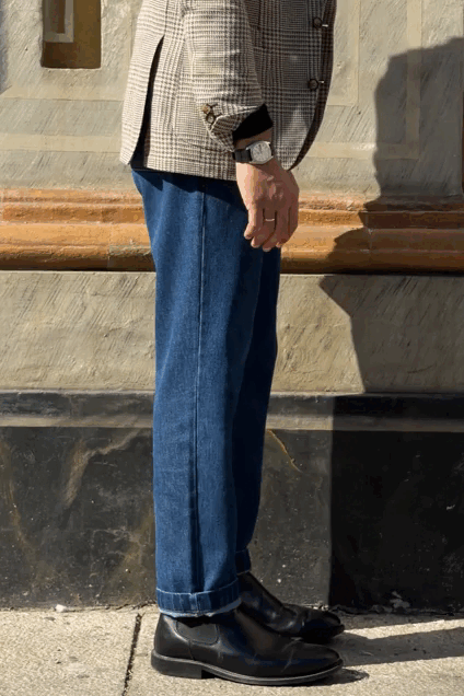 Pantalón denim relaxed azul oscuro