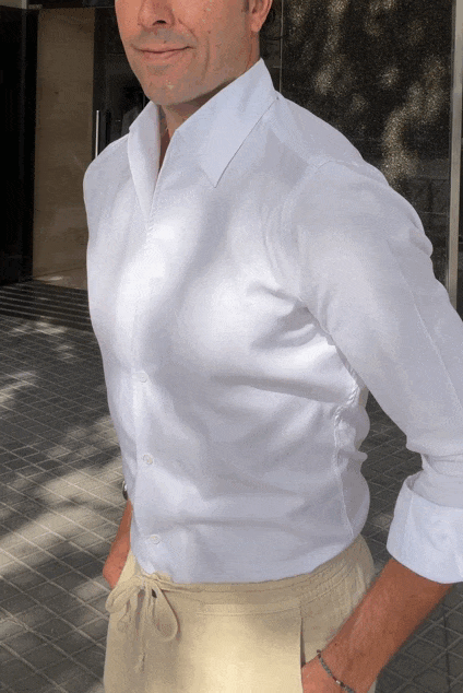 Camisa cuello minimal blanca