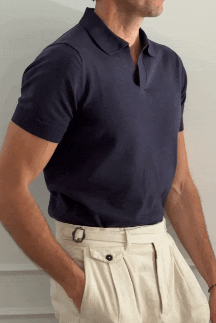 Polo punto azul marino