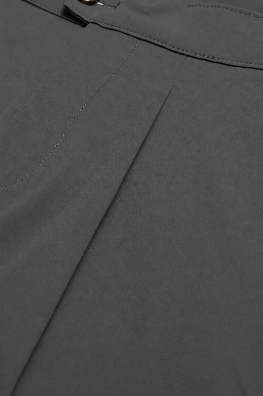 Pantalón cargo pinzas técnico gris