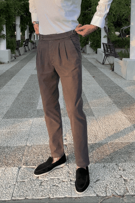 Pantalón pinzas gris fluido