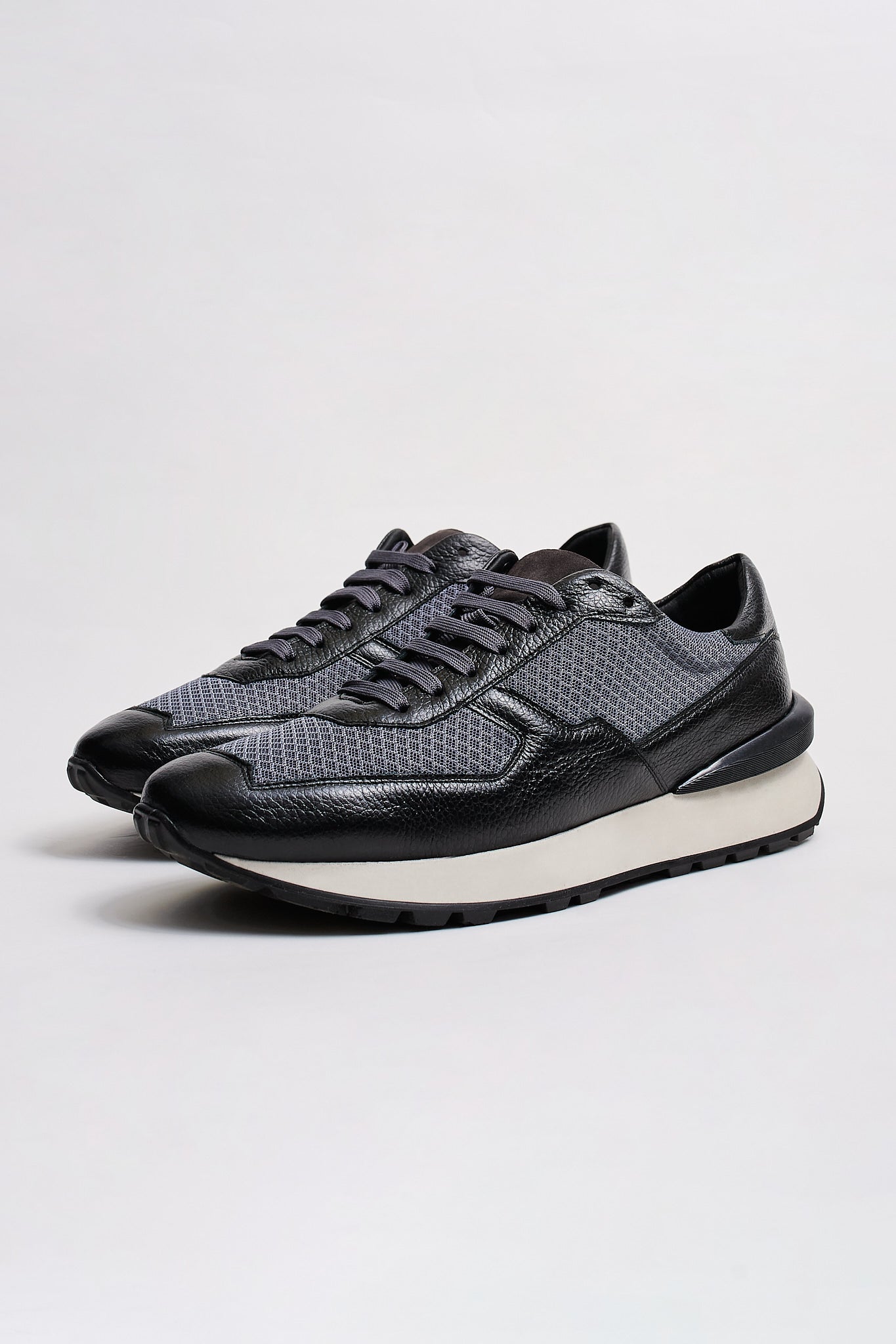Zapatillas walking negras