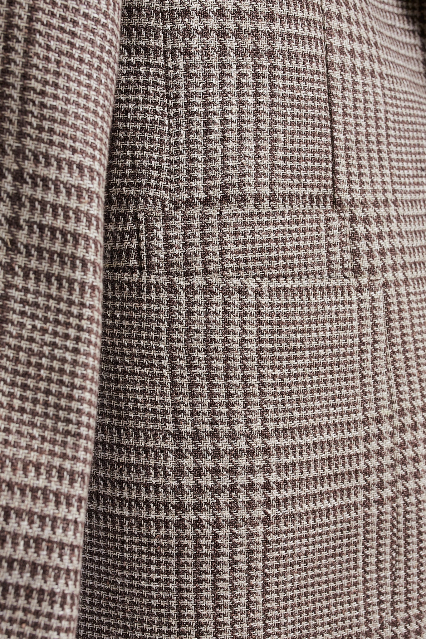 Americana Príncipe de Gales sartorial marrón