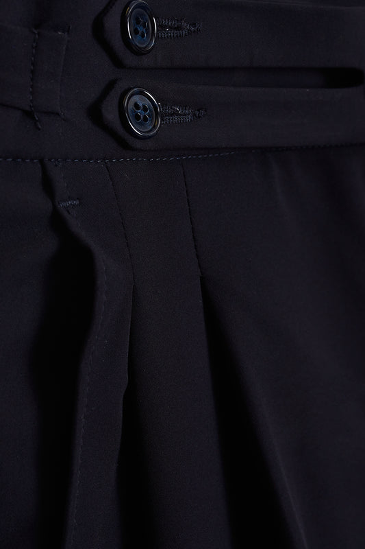 Pantalón jogger técnico sartorial azul marino