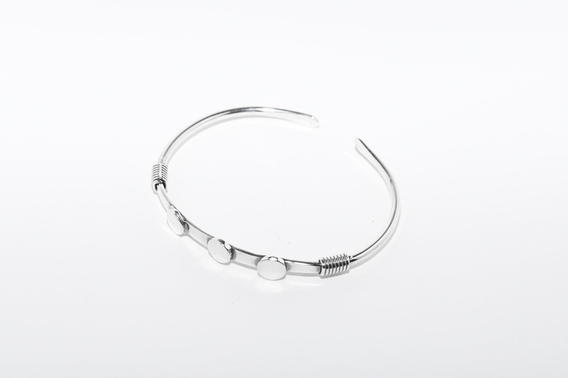 Pulsera plata iniciales Hippie Crew